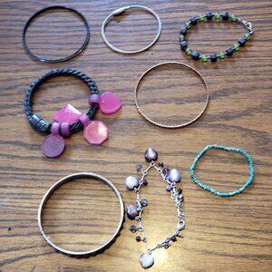 Lot of 8 Womans Vintage Metal Beaded Loop and Charm Bracelets